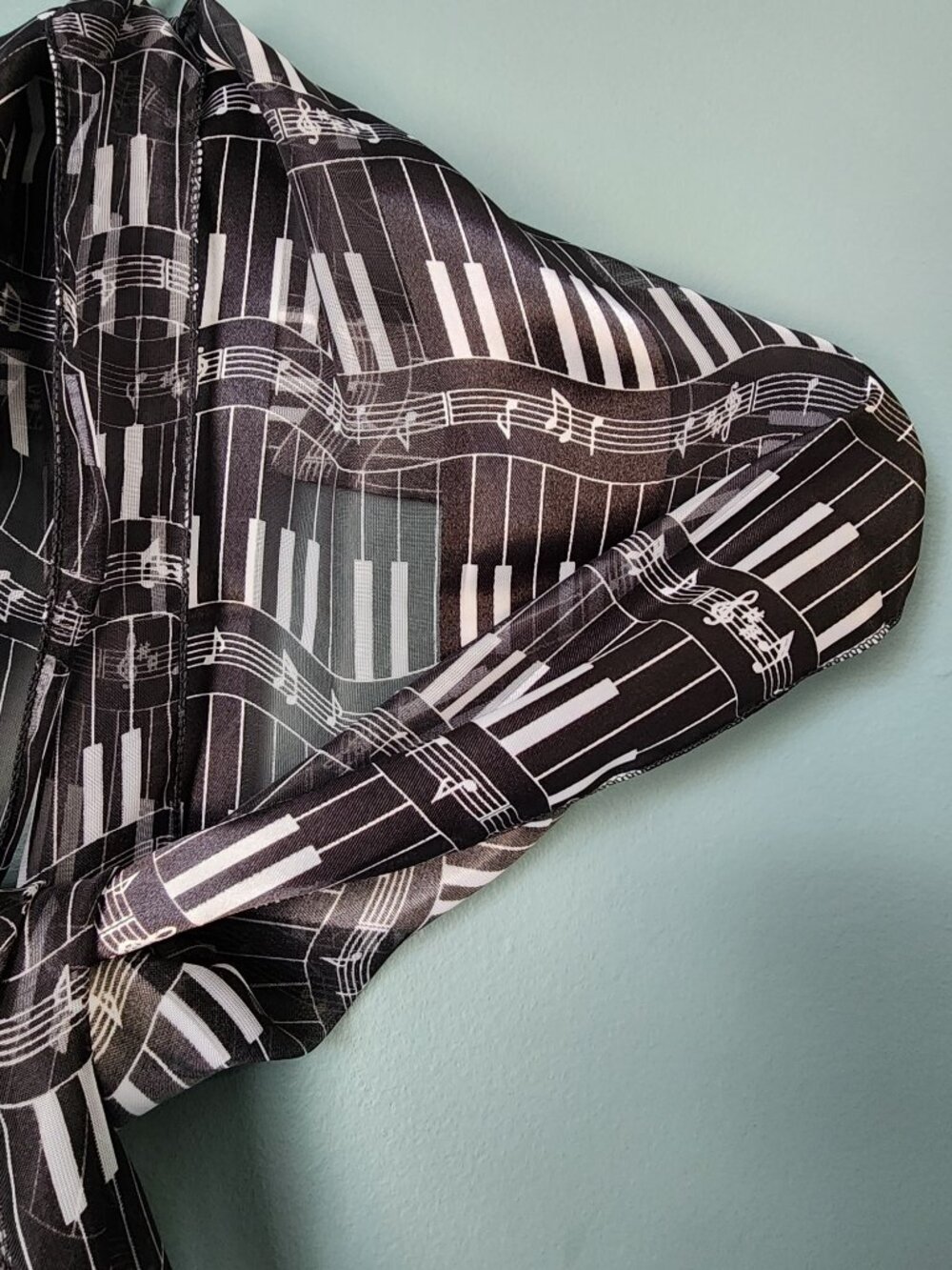 2/$15 Lightweight Musical Piano Scarf - Picture 2 of 5